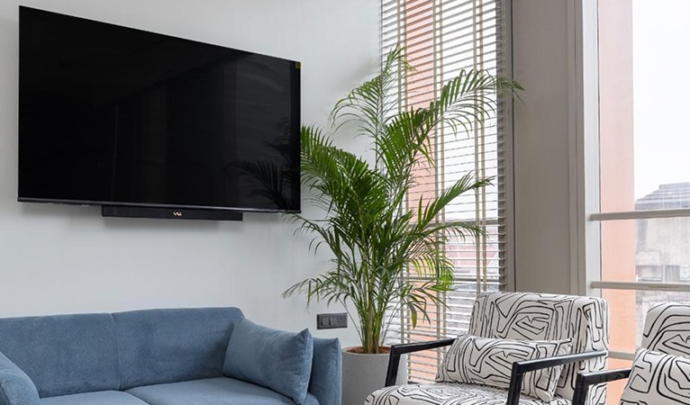 WhatsApp Image 2026-04-01 at 15.42